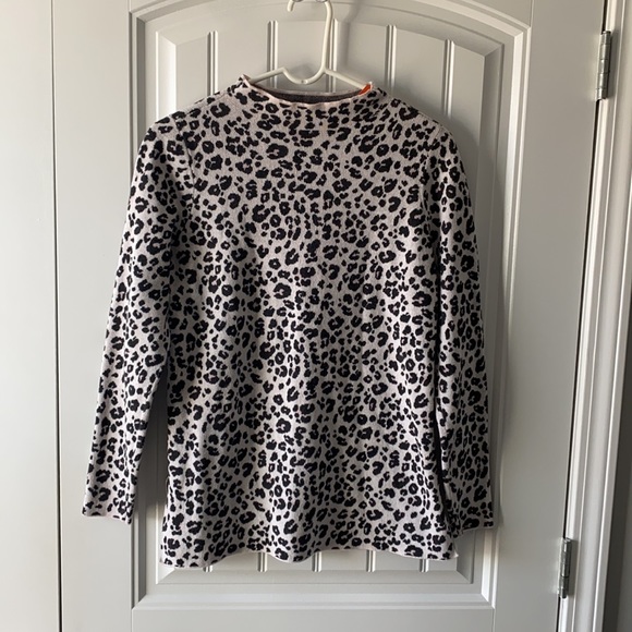 LOFT Sweaters - LOFT Leopard Print Sweater